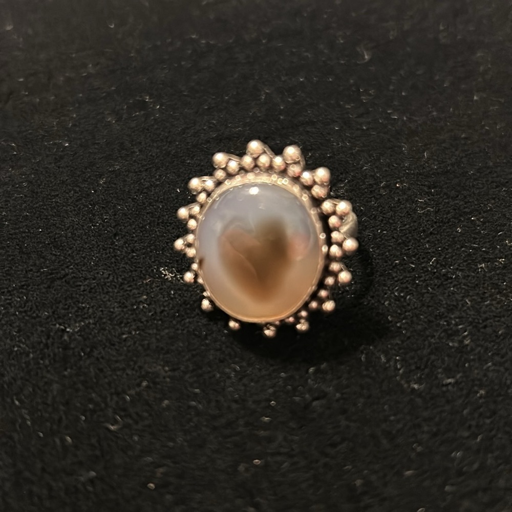 SILVER RING SIZE 8 with heart